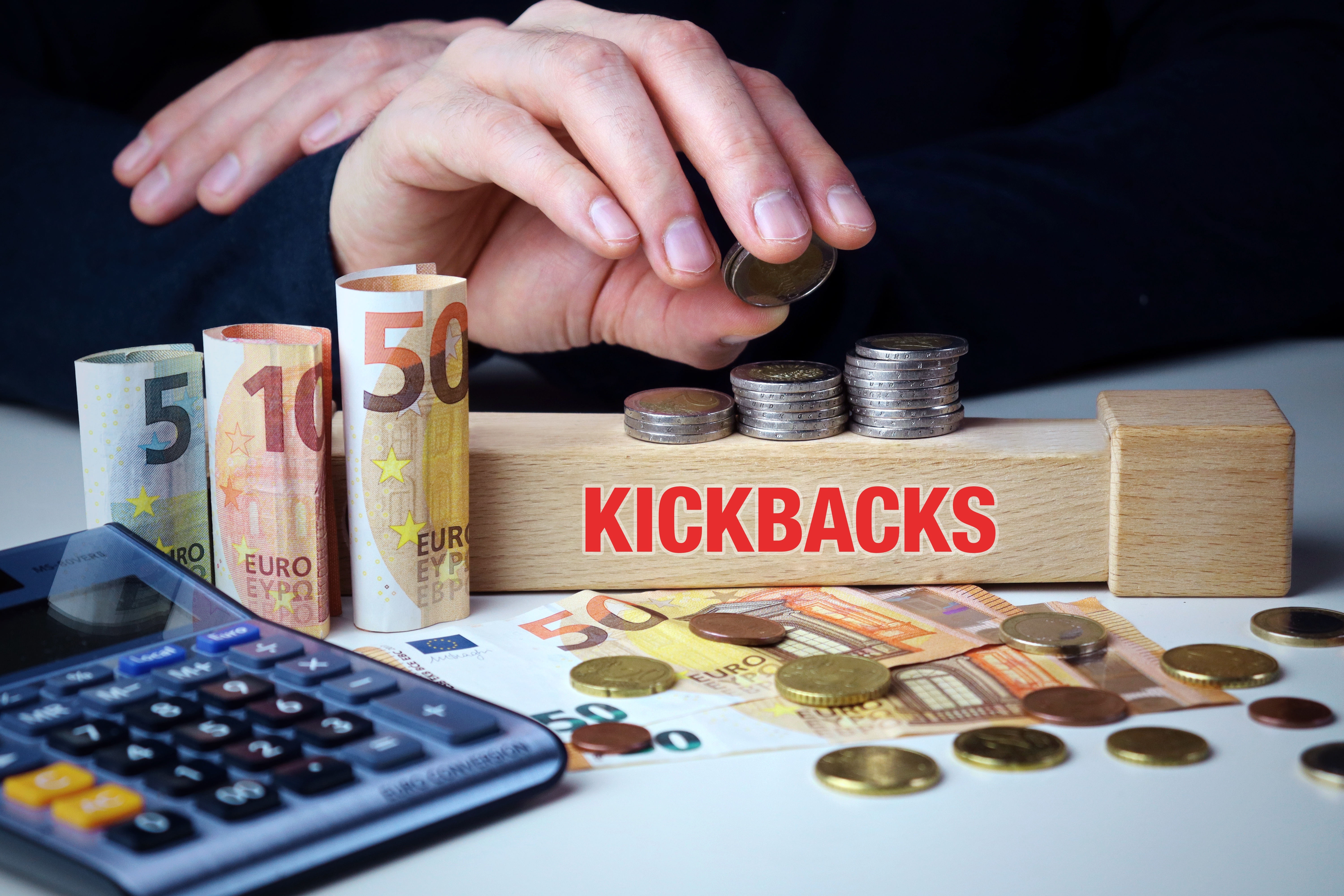 Kickbacks: Verbraucher sollten genau hinschauen